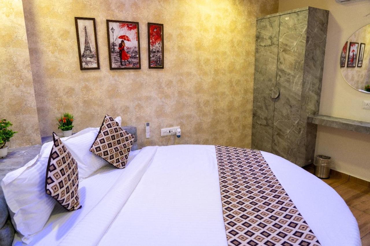 Hotel Lee Grand Ананд Экстерьер фото