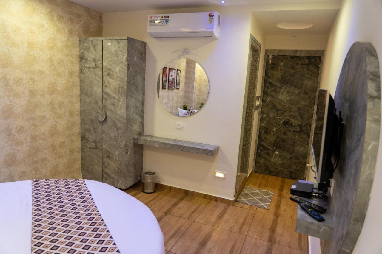 Hotel Lee Grand Ананд Экстерьер фото